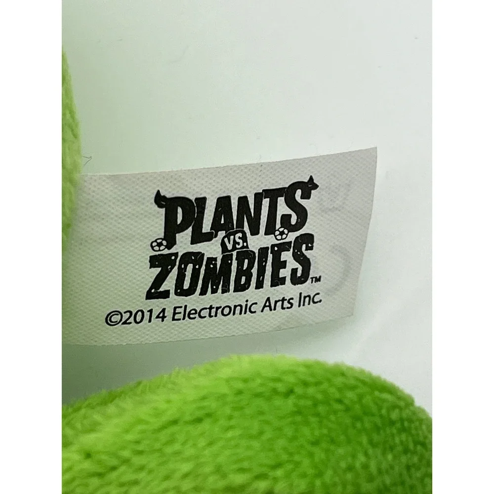 Plants vs Zombies Bonk Choy Plush Green Stuffed Toy Electronic Arts 2014 PvZ